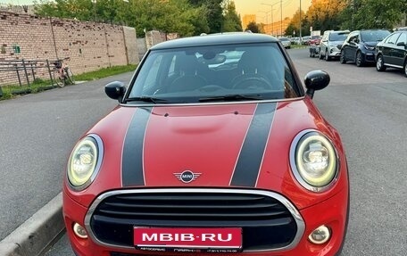 MINI Hatch, 2020 год, 2 350 000 рублей, 1 фотография
