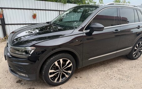 Volkswagen Tiguan II, 2017 год, 3 490 000 рублей, 6 фотография