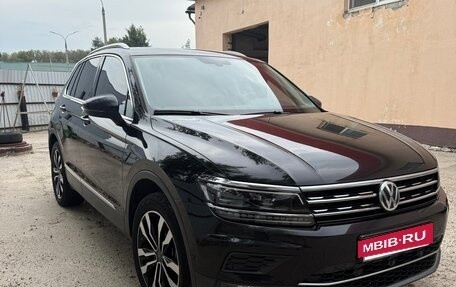 Volkswagen Tiguan II, 2017 год, 3 490 000 рублей, 8 фотография