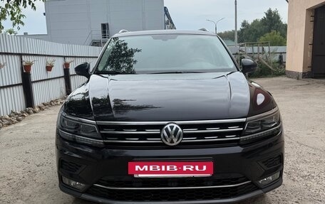 Volkswagen Tiguan II, 2017 год, 3 490 000 рублей, 2 фотография