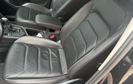 Volkswagen Tiguan II, 2017 год, 3 490 000 рублей, 25 фотография