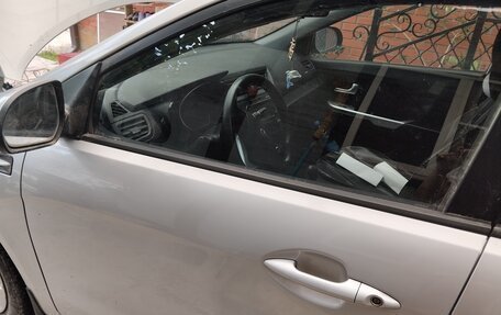 KIA Rio III рестайлинг, 2013 год, 1 000 050 рублей, 2 фотография