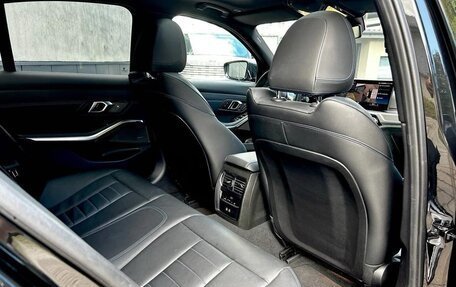 BMW 3 серия, 2024 год, 3 850 000 рублей, 9 фотография