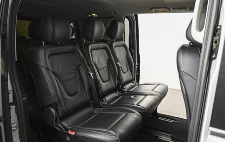 Mercedes-Benz V-Класс, 2018 год, 4 299 000 рублей, 7 фотография