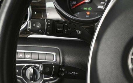 Mercedes-Benz V-Класс, 2018 год, 4 299 000 рублей, 20 фотография