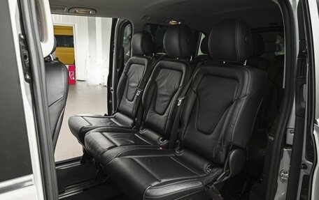 Mercedes-Benz V-Класс, 2018 год, 4 299 000 рублей, 10 фотография