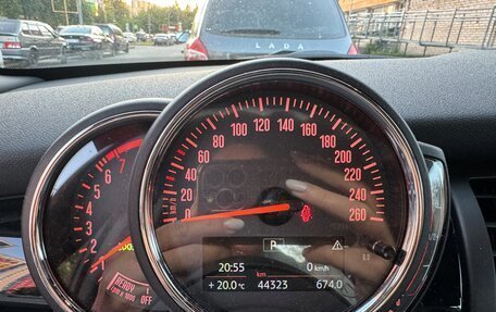 MINI Hatch, 2020 год, 2 350 000 рублей, 9 фотография