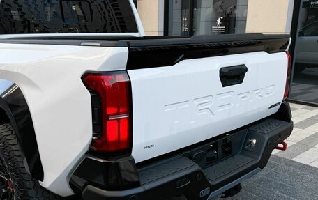 Toyota Tacoma, 2025 год, 11 290 000 рублей, 9 фотография