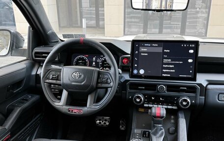 Toyota Tacoma, 2025 год, 11 290 000 рублей, 15 фотография