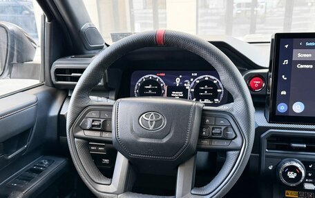 Toyota Tacoma, 2025 год, 11 290 000 рублей, 16 фотография