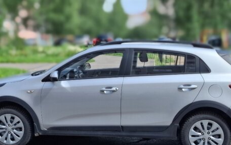 KIA Rio IV, 2021 год, 1 900 000 рублей, 2 фотография