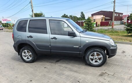 Chevrolet Niva I рестайлинг, 2013 год, 679 000 рублей, 2 фотография