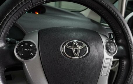 Toyota Prius, 2010 год, 909 000 рублей, 16 фотография