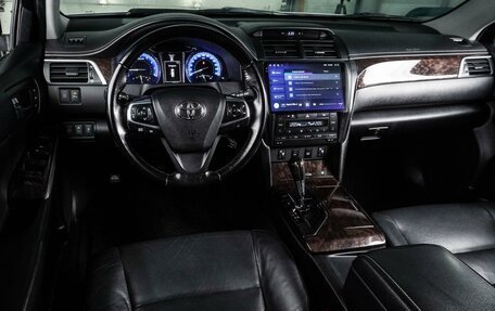 Toyota Camry, 2014 год, 1 826 000 рублей, 6 фотография