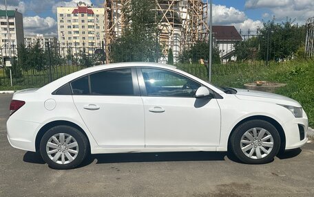 Chevrolet Cruze II, 2013 год, 670 000 рублей, 5 фотография