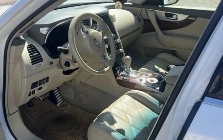Infiniti FX II, 2011 год, 1 750 000 рублей, 6 фотография