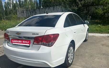 Chevrolet Cruze II, 2013 год, 670 000 рублей, 6 фотография