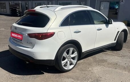 Infiniti FX II, 2011 год, 1 750 000 рублей, 9 фотография