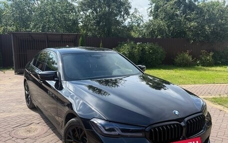 BMW 5 серия, 2020 год, 5 100 000 рублей, 2 фотография