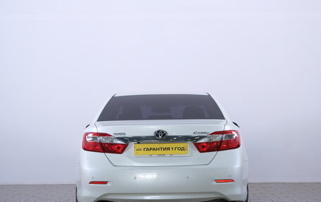 Toyota Camry, 2013 год, 2 049 000 рублей, 6 фотография