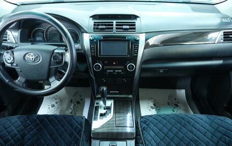 Toyota Camry, 2013 год, 2 049 000 рублей, 13 фотография