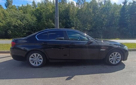 BMW 5 серия, 2015 год, 1 900 000 рублей, 3 фотография