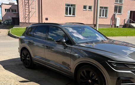 Volkswagen Touareg III, 2020 год, 5 600 000 рублей, 6 фотография