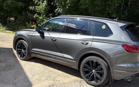 Volkswagen Touareg III, 2020 год, 5 600 000 рублей, 4 фотография