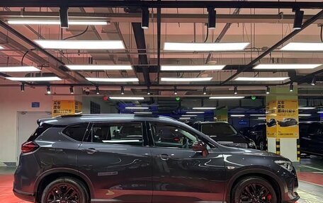 Chevrolet Orlando, 2023 год, 1 630 000 рублей, 4 фотография
