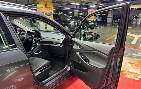 Chevrolet Orlando, 2023 год, 1 630 000 рублей, 12 фотография