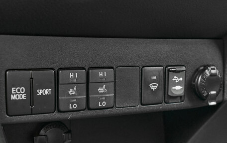Toyota RAV4, 2014 год, 1 950 000 рублей, 12 фотография