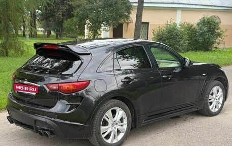 Infiniti QX70, 2014 год, 1 550 000 рублей, 4 фотография