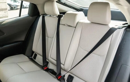 Toyota Prius IV XW50, 2026 год, 4 300 000 рублей, 25 фотография