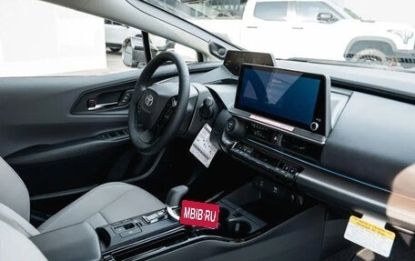 Toyota Prius IV XW50, 2026 год, 4 300 000 рублей, 11 фотография