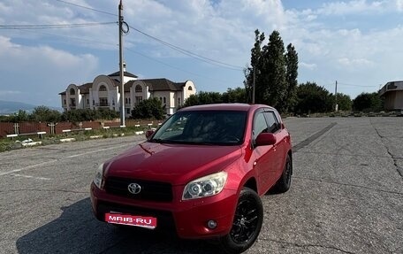 Toyota RAV4, 2006 год, 1 000 000 рублей, 1 фотография