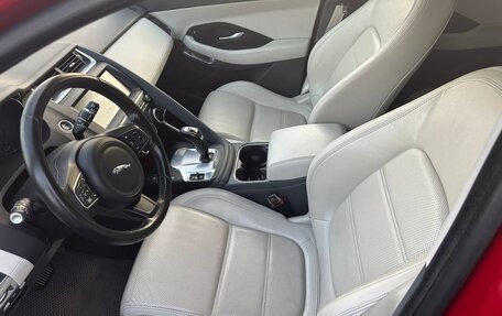 Jaguar E-Pace, 2018 год, 2 243 000 рублей, 10 фотография