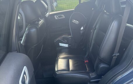 Ford Explorer VI, 2013 год, 1 700 000 рублей, 13 фотография