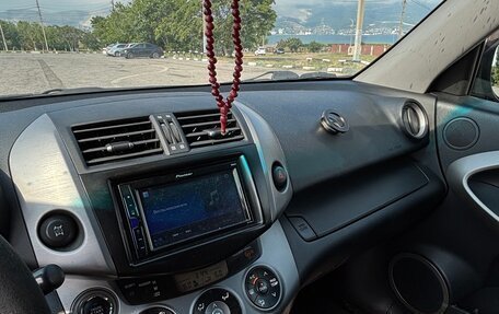Toyota RAV4, 2006 год, 1 000 000 рублей, 10 фотография