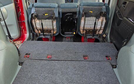 Toyota FunCargo, 2000 год, 500 000 рублей, 3 фотография