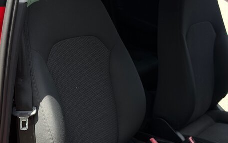 Audi A1, 2011 год, 850 000 рублей, 13 фотография