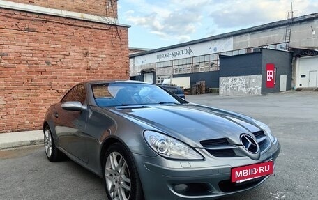 Mercedes-Benz SLK-Класс, 2005 год, 1 250 000 рублей, 3 фотография