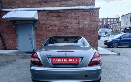 Mercedes-Benz SLK-Класс, 2005 год, 1 250 000 рублей, 8 фотография