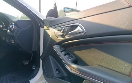Mercedes-Benz CLA, 2016 год, 1 850 000 рублей, 7 фотография