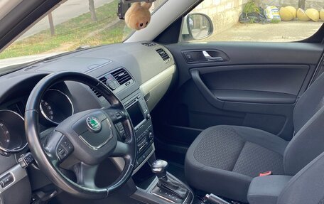 Skoda Yeti I рестайлинг, 2012 год, 1 100 000 рублей, 22 фотография