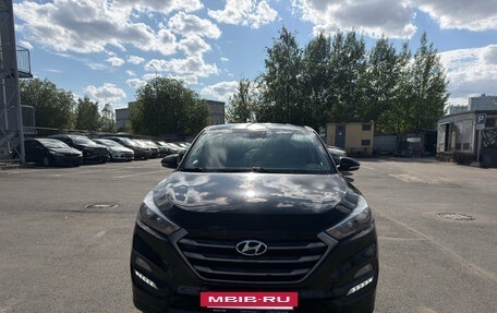 Hyundai Tucson III, 2016 год, 1 599 000 рублей, 2 фотография