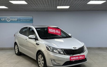 KIA Rio III рестайлинг, 2013 год, 810 000 рублей, 3 фотография