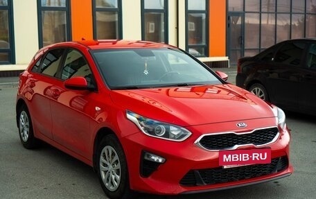 KIA cee'd III, 2018 год, 1 350 000 рублей, 2 фотография