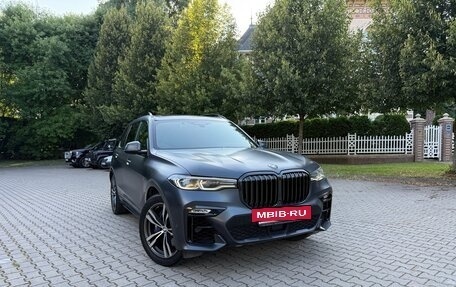 BMW X7, 2020 год, 8 750 000 рублей, 2 фотография