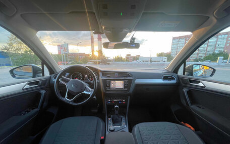 Volkswagen Tiguan II, 2021 год, 2 999 900 рублей, 6 фотография