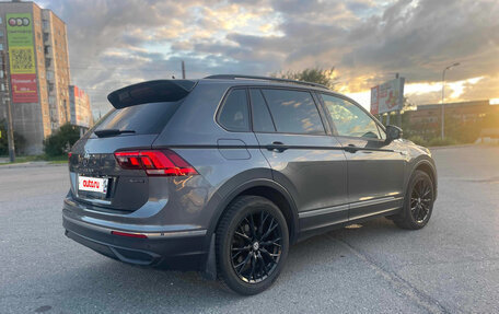 Volkswagen Tiguan II, 2021 год, 2 999 900 рублей, 2 фотография